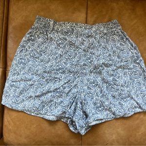 Hollister blue stretchy shorts